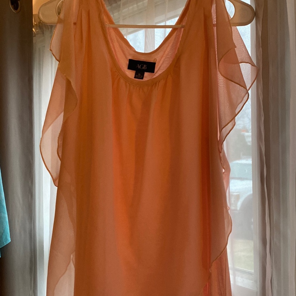 Top with built in tank under. Fits like a L